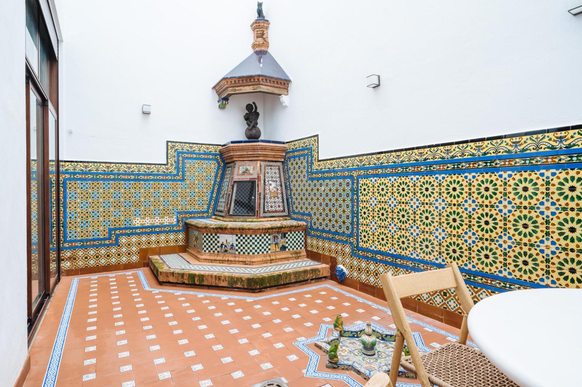Apartamentos "El Escondite De Triana" Siviglia Esterno foto
