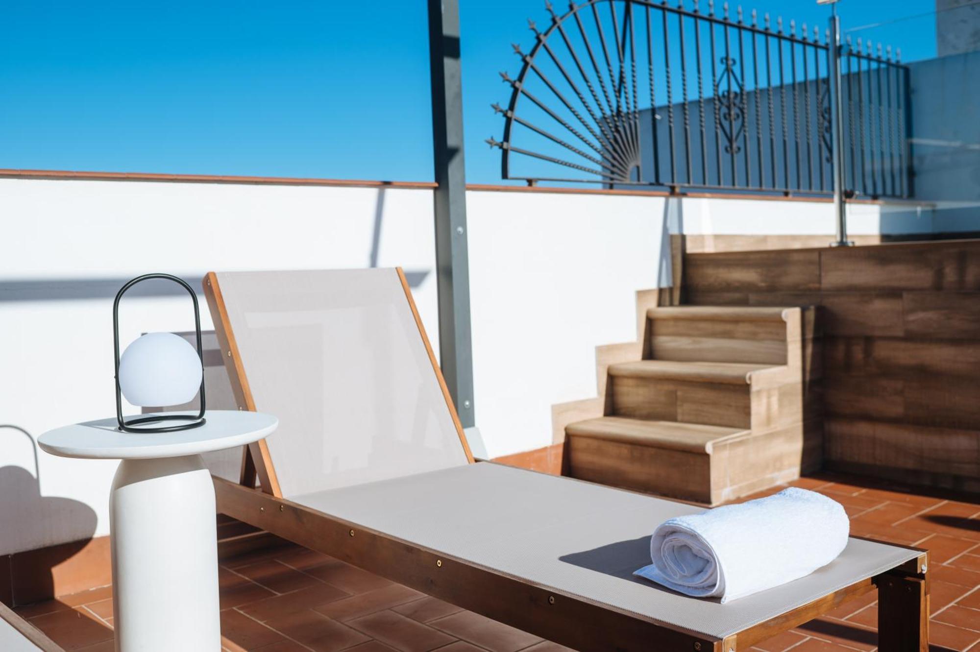 Apartamentos "El Escondite De Triana" Siviglia Esterno foto